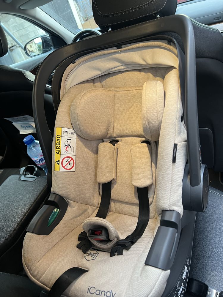 Бебешки стол + ISOFix база iCandy Cocoon цвят Latte.
