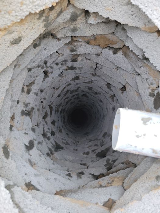 Урачи ва сантехника устаси.