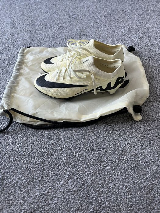 Ghete de fotbal elite marimea 38
