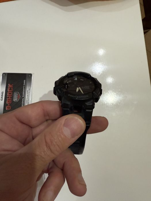 Часовник G-SHOCK
