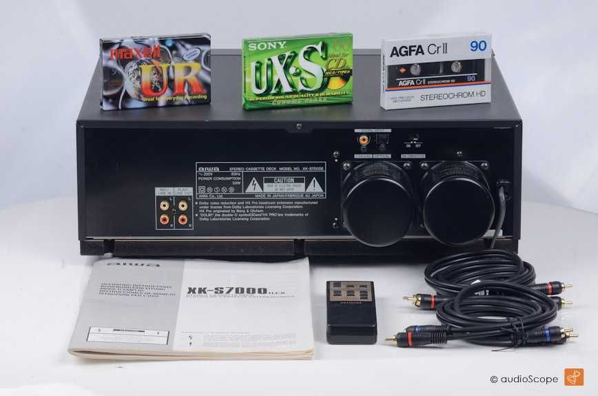Продается кассетная дека AIWA XK-S7000
