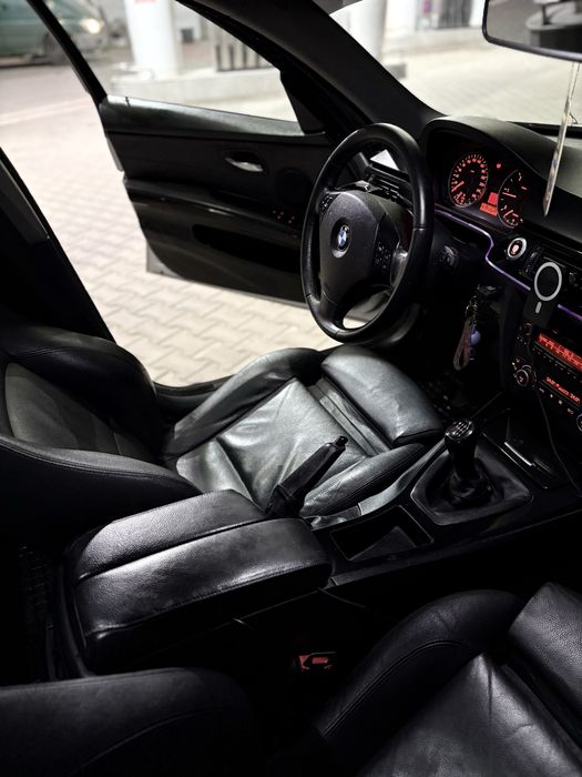 Bmw e90 318 D 122 cp