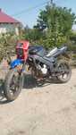 Vand motor de 250 4t fac si schimb