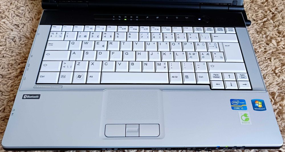 Laptop Fujitsu Lifebook S751 display 15'' Intel I5 2450m Ram 4G DDR3