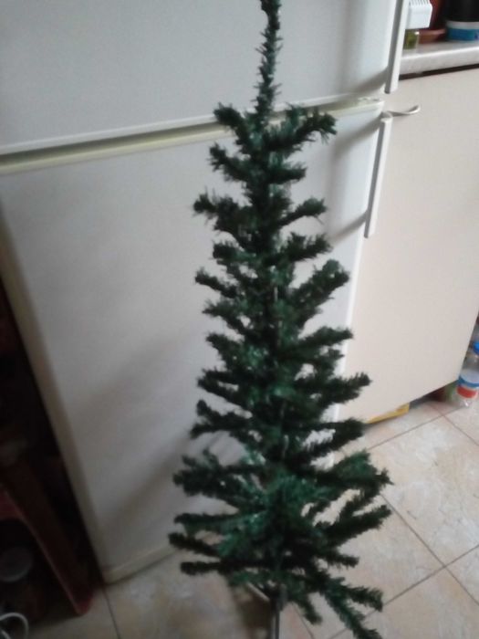 сглобяема коледна елха