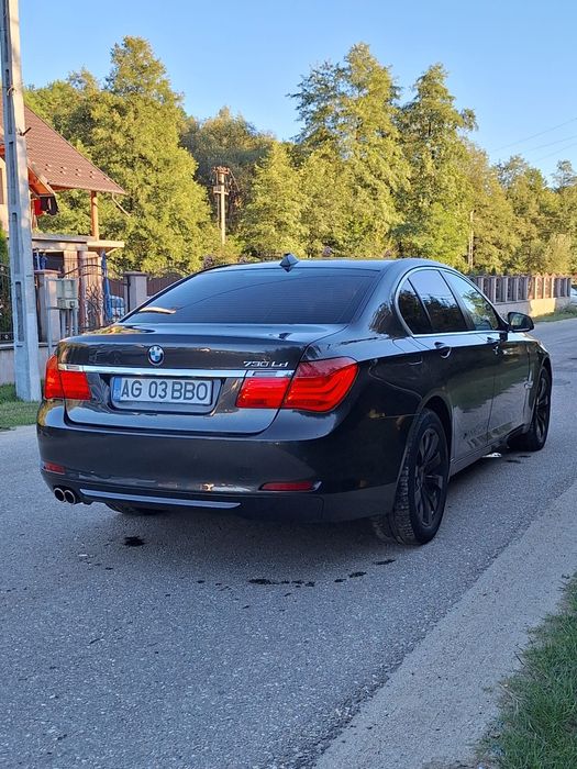 BMW 730 D* 2011* Navigatie Mare* Piele* Volan "M" Proprietar în ACTE *