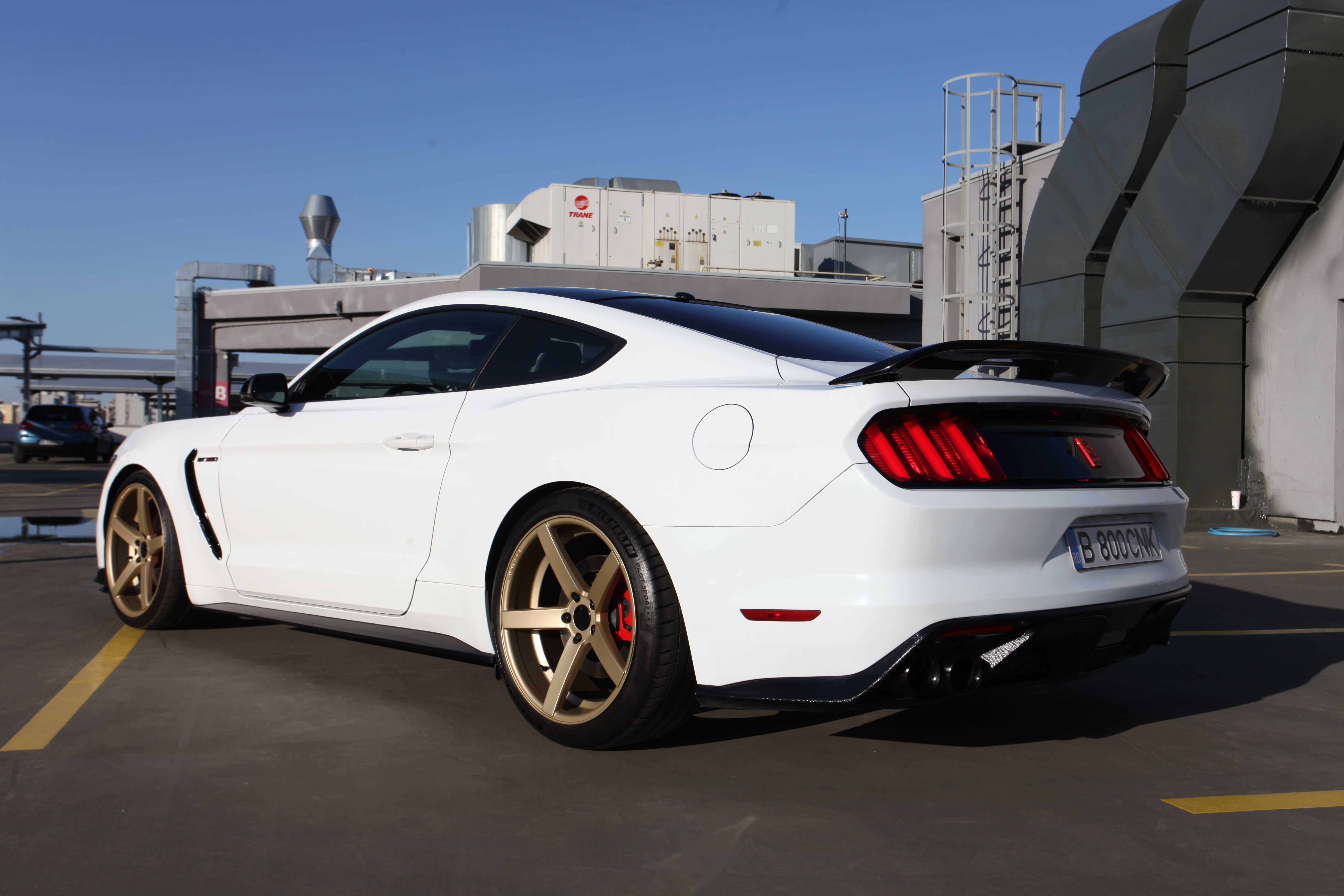 Ford Mustang 2.3 Ecoboost Performance Pack