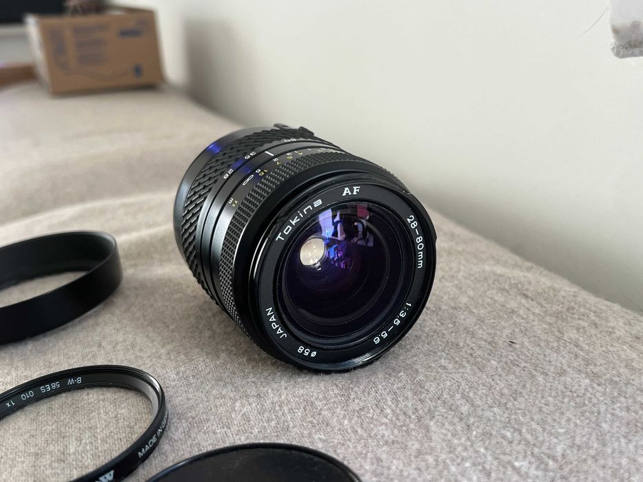 Tokina AF 28-80mm f/3.5-5.6 obiectiv zoom compatibil Canon AF
