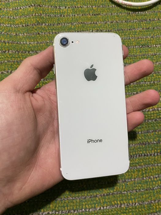 Iphone SE 2022 aybi yu ishlashi zur