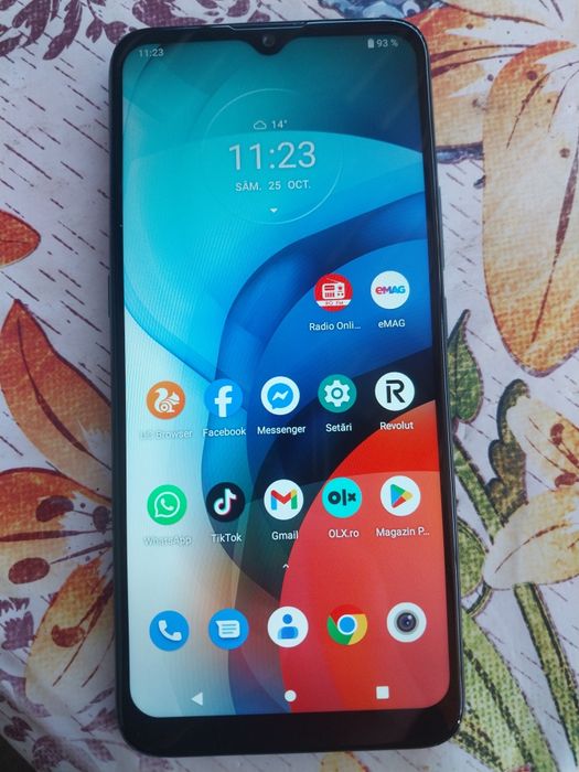 Motorola e7 simplu