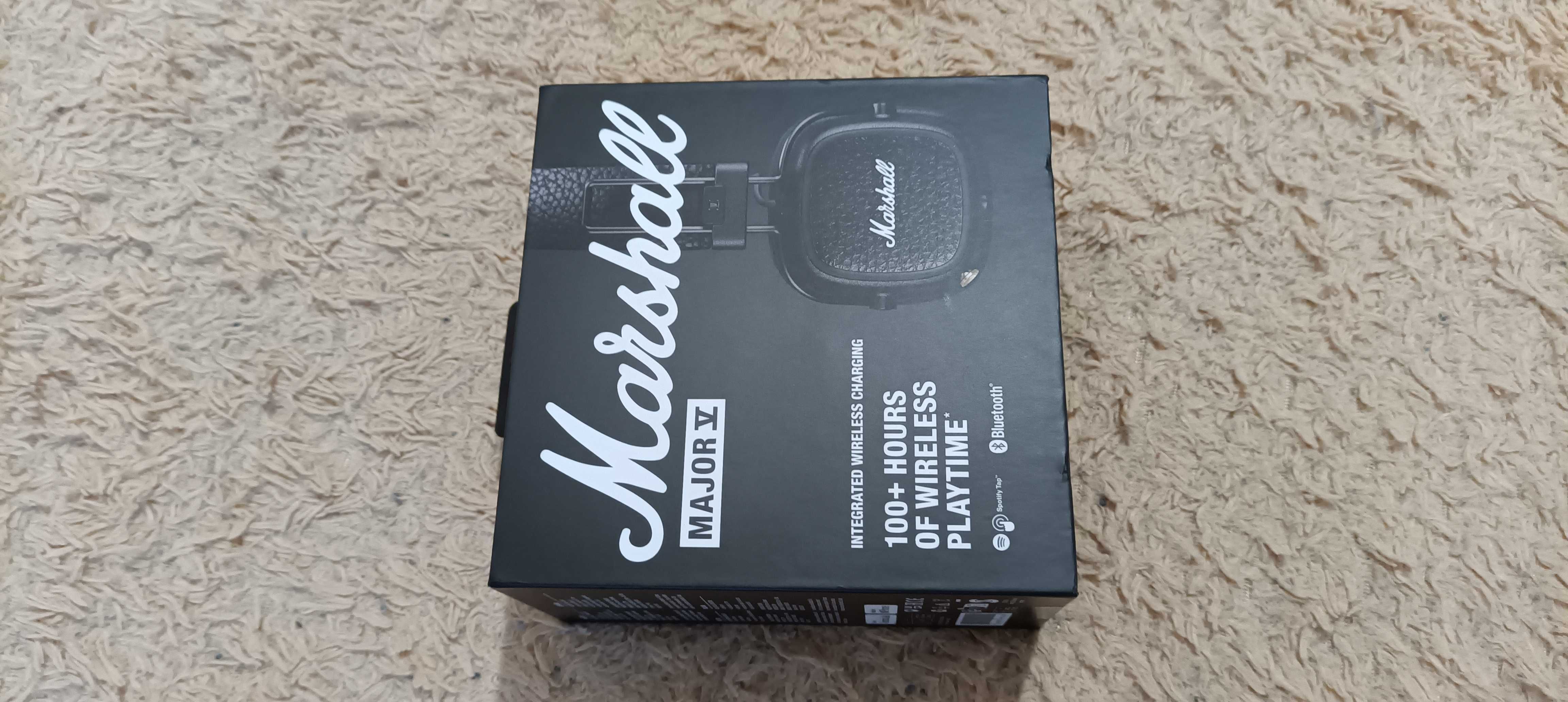 Наушники Marshall