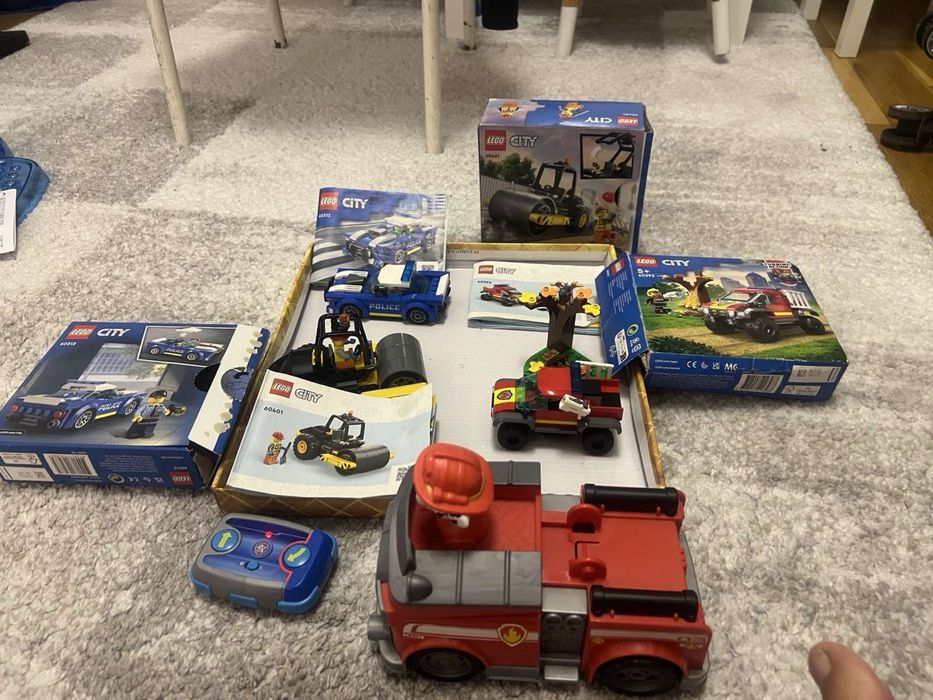 Lego 3 броя + пожарна Пес патрул с дистанционно