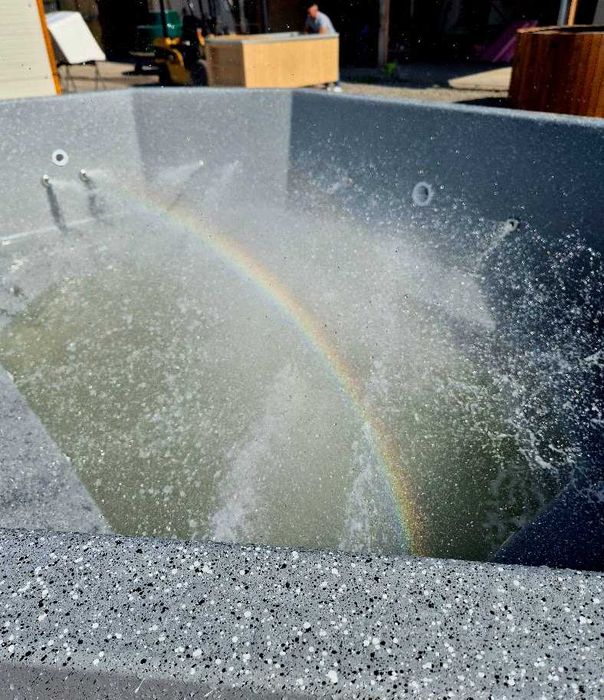 Piscină mică din fibră de sticlă – Pachet FULL cu hidromasaj