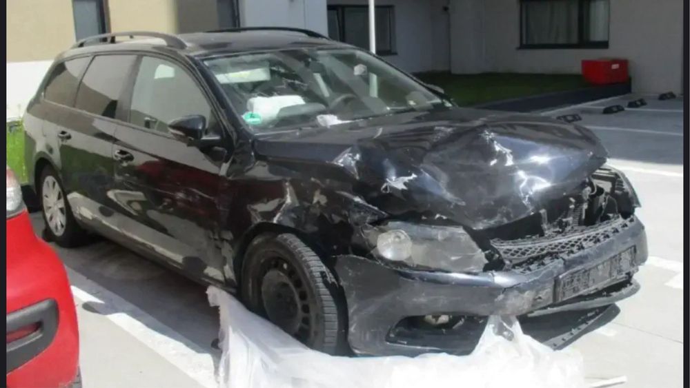 Volkswagen Passat 2.0Tdi Automat 2014 avariat motor cutie ok