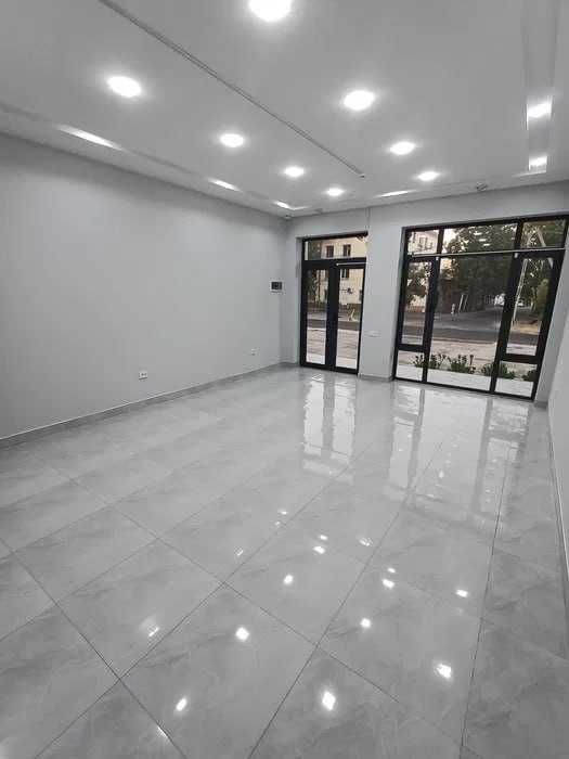 НЕЖИЛОЕ помещение рынок Джами 170м2