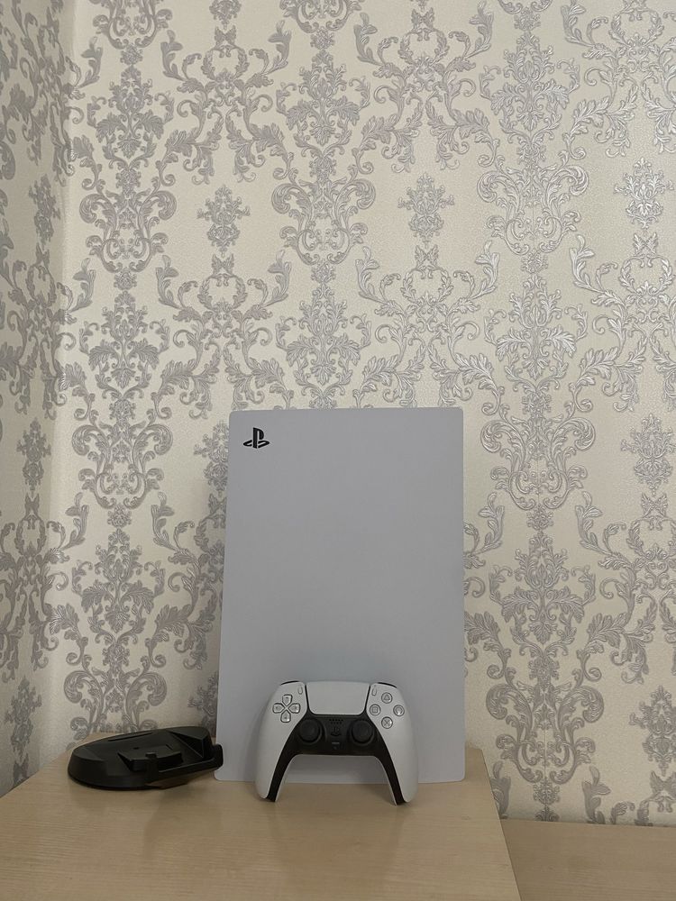PlayStation 5 новый с гарантии