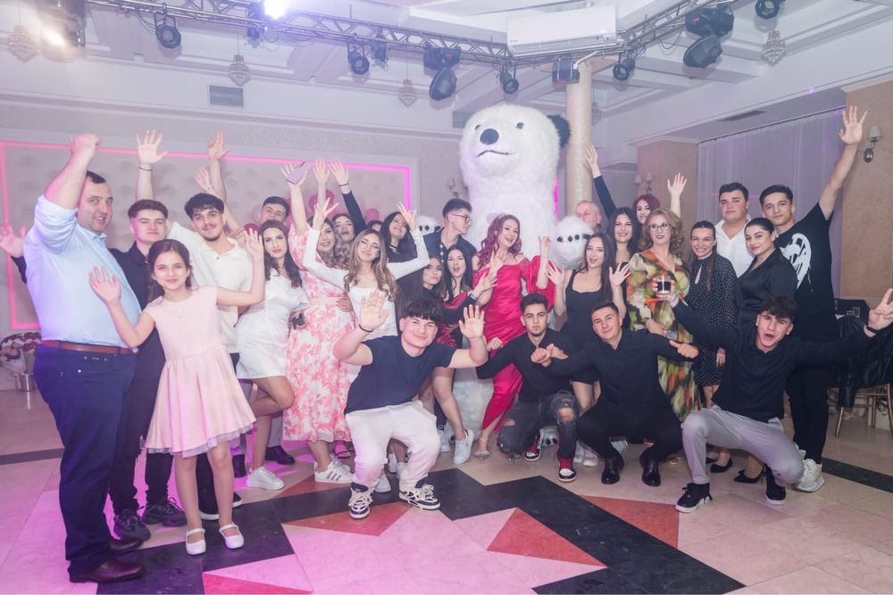 Surprize cu ursul gigant ( Teddy Bear )