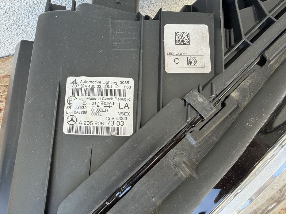 Far stanga Mercedes C Class W205 LED High Performance Original