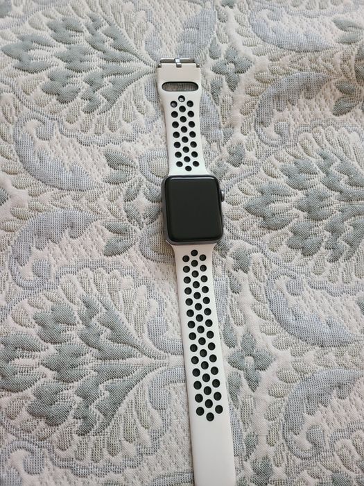 Срочно продается Apple watch 3 48mm