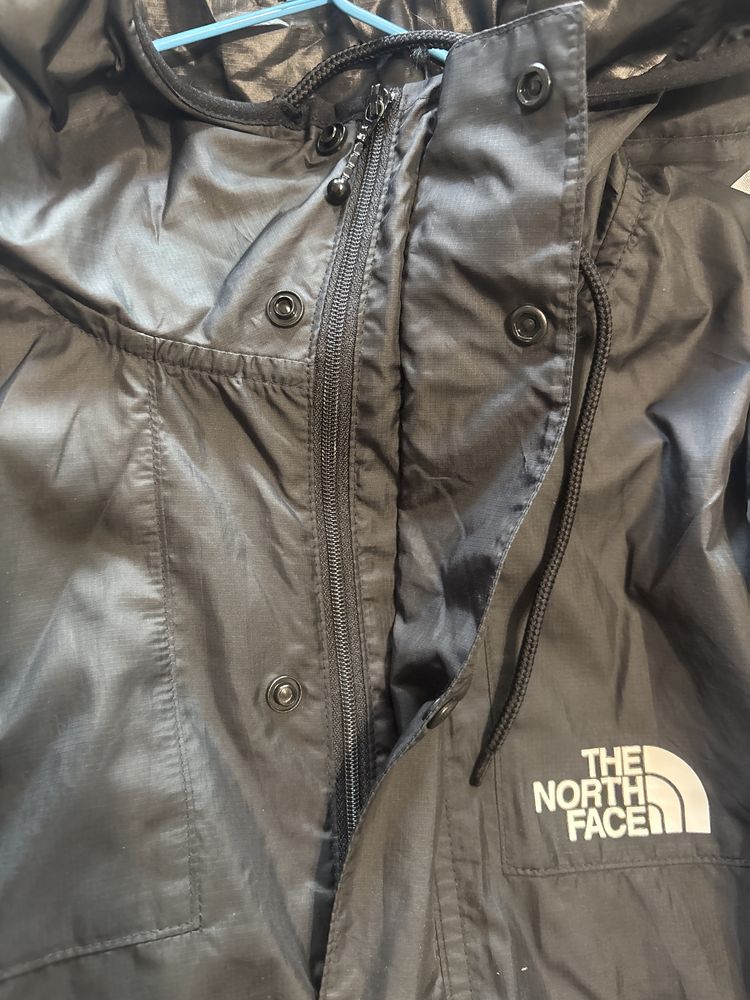The north face ветровка windbreaker