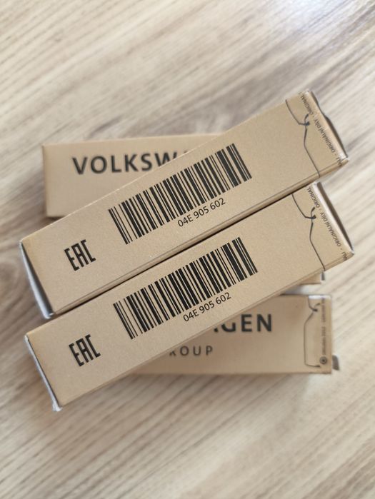 OEM ( оригинални ) запалителни свещи за автомобили от VW GROUP