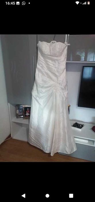 Rochie de mireasă  300 de lei