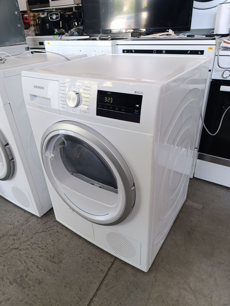 Сушилня с термопомпа Siemens IQ300 iSensoric