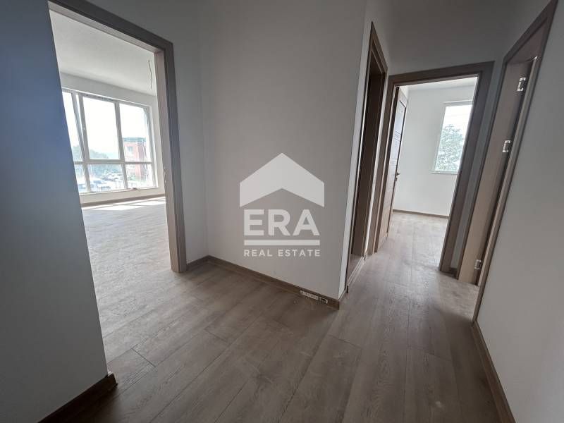 Продава се Тристаен апартамент в Варна, м-т Пчелина - 80 кв.м за 1562 €/кв.м - Снимка #5