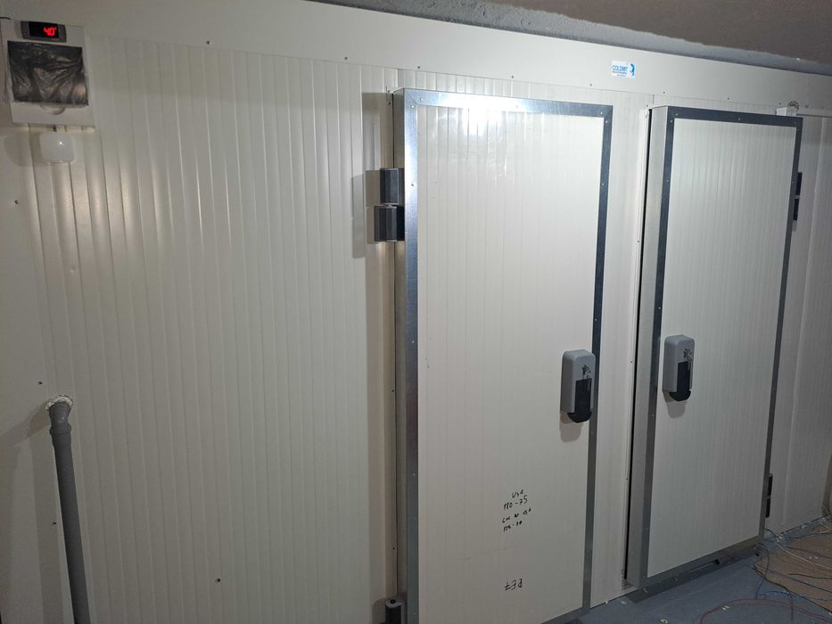 Camera frigorifica dubla refrigerare/ congelare