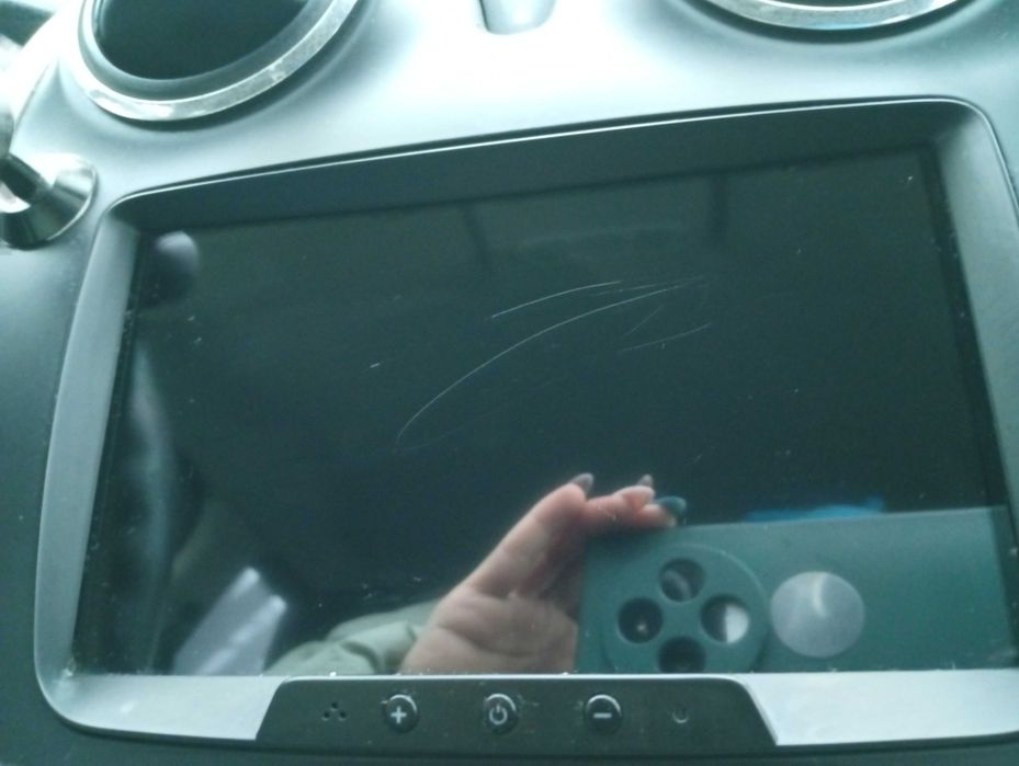 Мултимедия за Дачия Сандеро