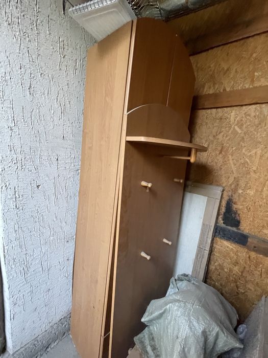 Продам прихожную мебель