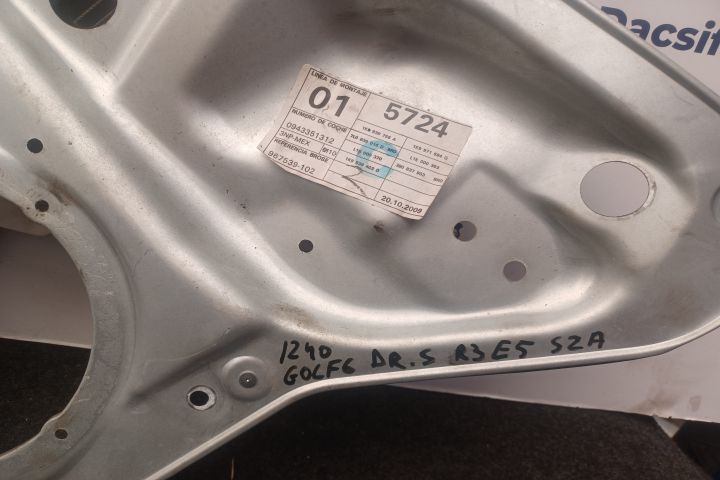 Macara geam spate dreapta electrica 967539-102 1K9839756A 1K9971694Q