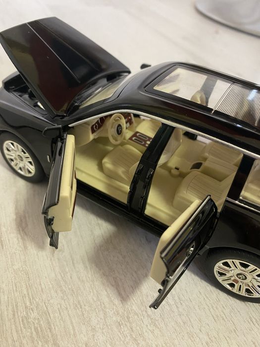 Rolls royce играчка