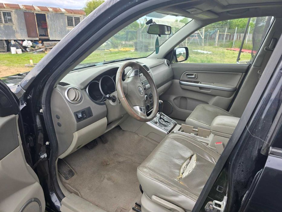 Suzuki Grand Vitara 2.7 V6