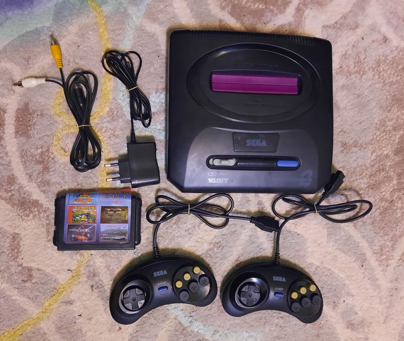 Приставка СЕГА Сатылады