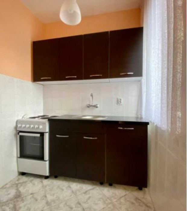 Продава се Едностаен апартамент в Пловдив, Център - 34 кв.м за 1442 €/кв.м - Снимка #6