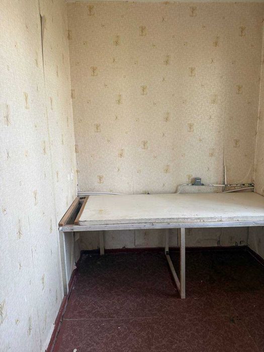 СРОЧНО !! Продается квартира в Яшнабаде 2/4/4 ( 54 кв/м ) Авиасозлар 2