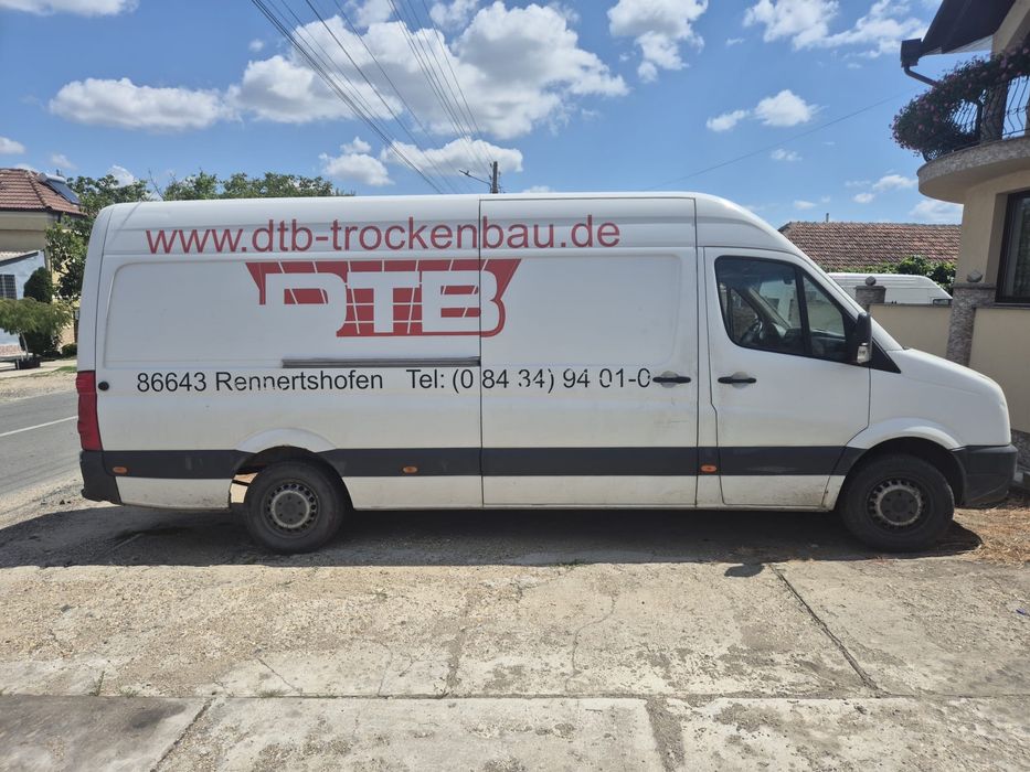 Vând Volkswagen Crafter, an 2012, motor 2000 cm3, 410.000 km