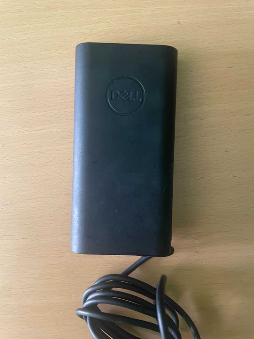 Dell - 90W AC Adapter - Оригинално зарядно за лаптоп
