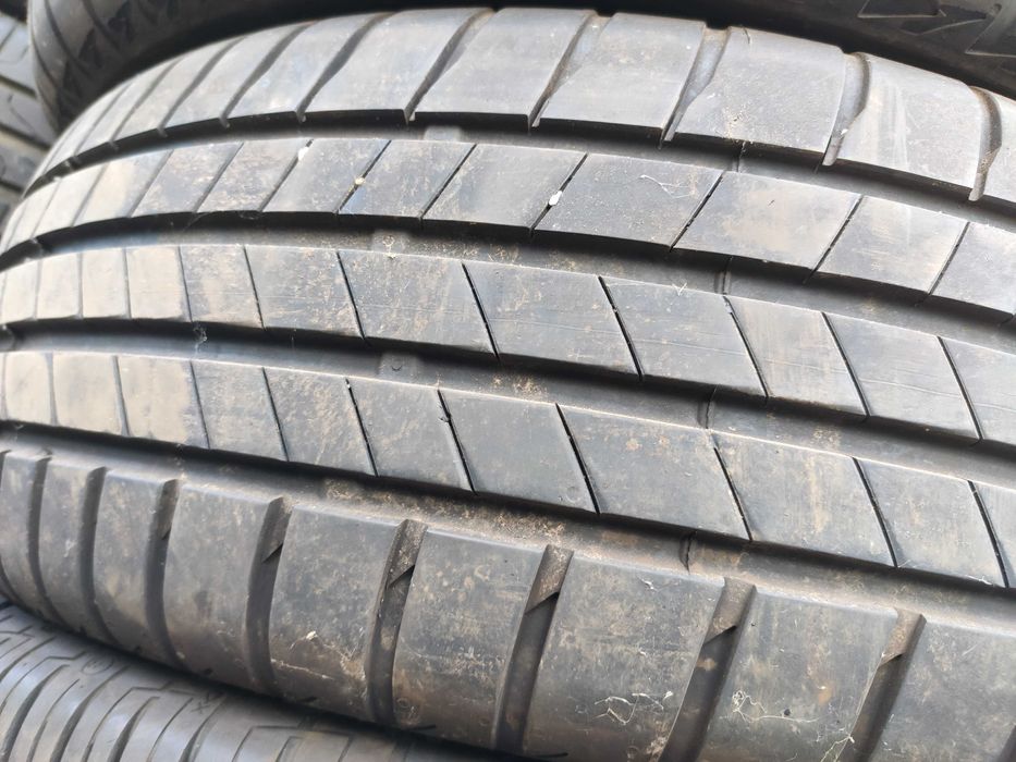 2бр Летни гуми 215 60 16 - Bridgestone - DOT 2022