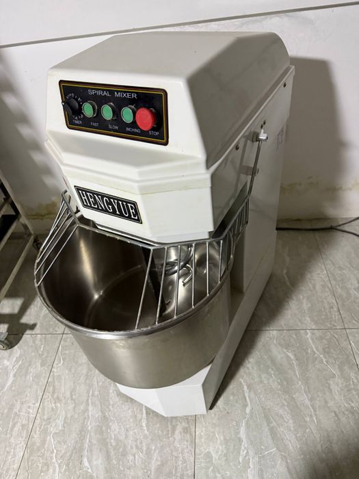 спиральный тестомес миксер