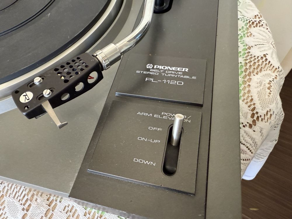 Pioneer PL-112D Качествен грамофон