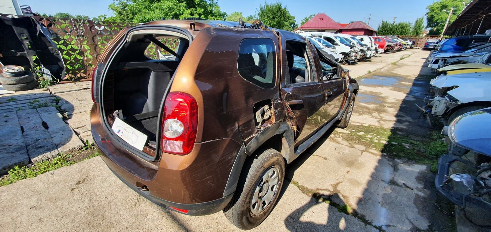 Dezmembrez Dacia Duster 2009 2020 2x4 4x4