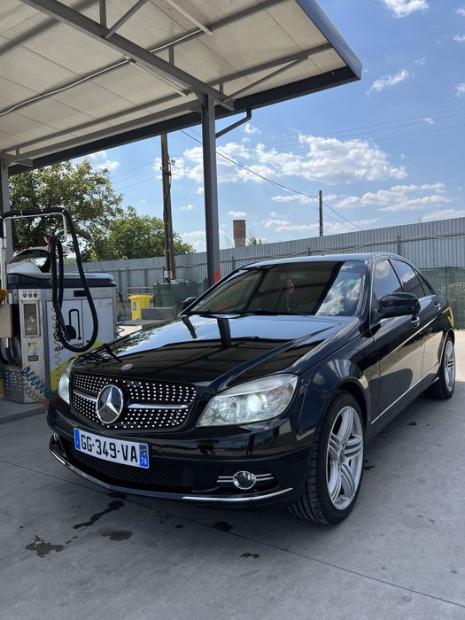 Mercedes c class 320