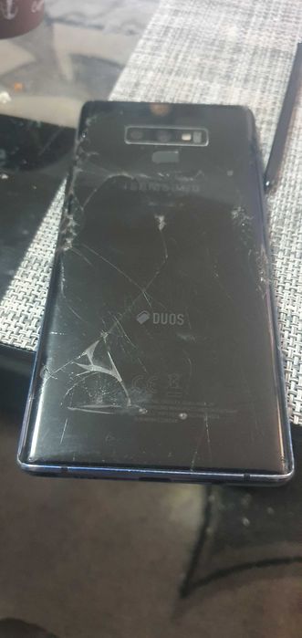 Samsung Note 9  Части