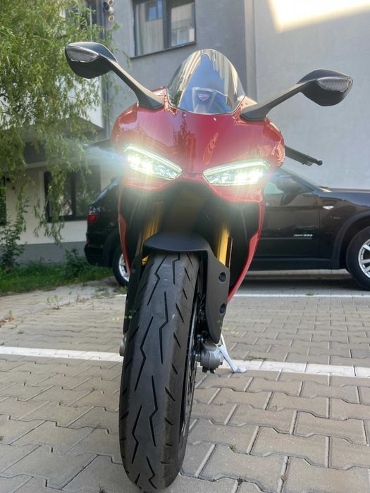 Ducati Panigale V2 S 2025
