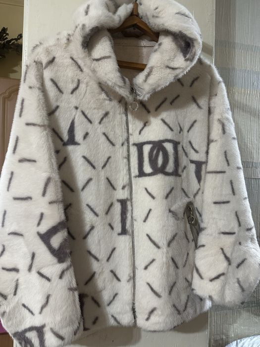 Шуба двухсторонняя короткая