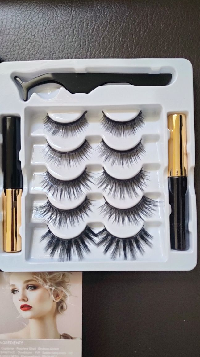 Комплект магнитни мигли Larbois Magnetic Eyeliner & Eyelashes Kit.
