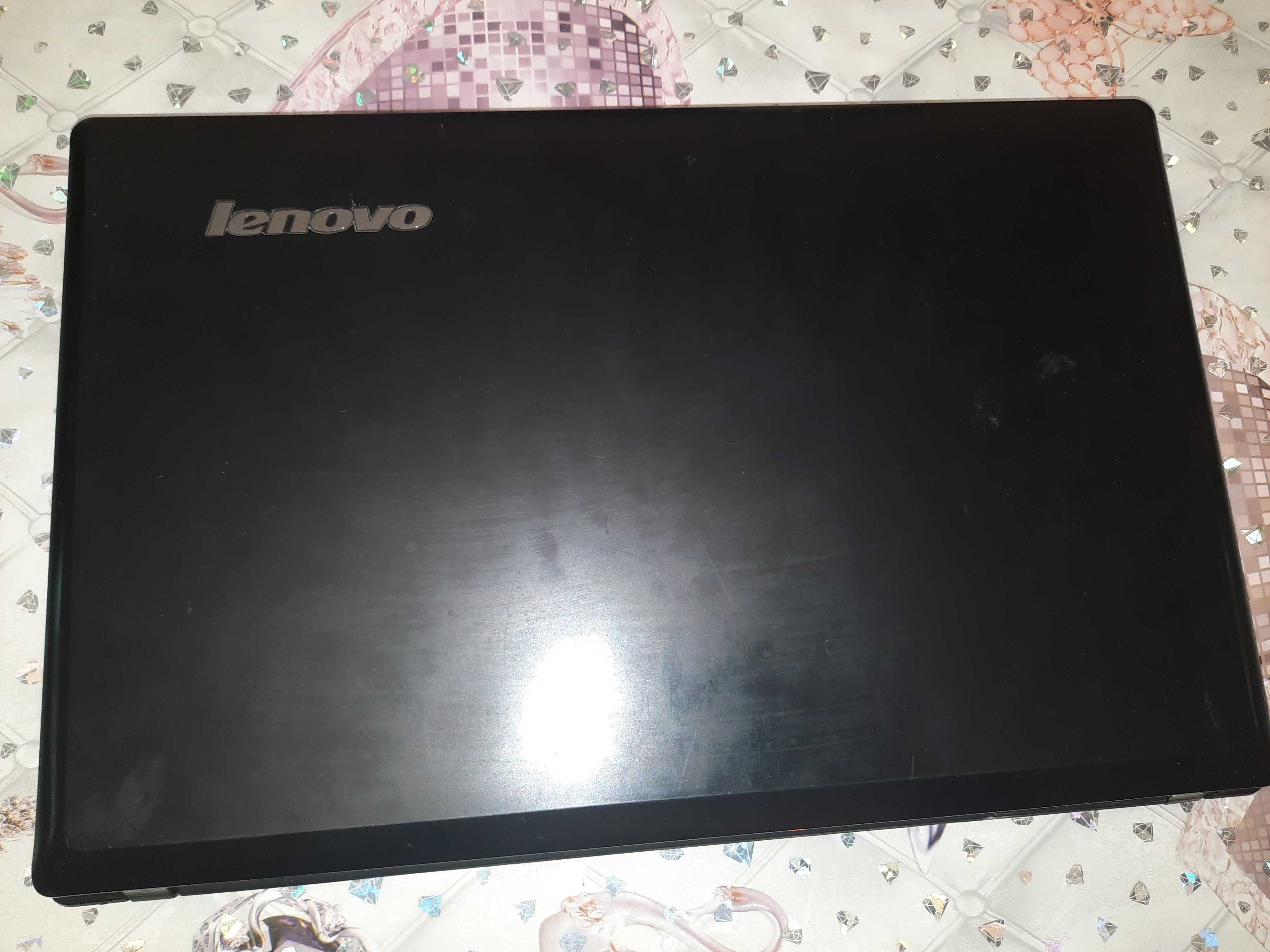 Ноутбук Lenovo i3-3110M Cpu 2,40ghz (4-х яд) идеал