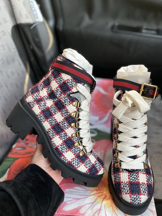 Ghete Gucci Tweed, marimea 36